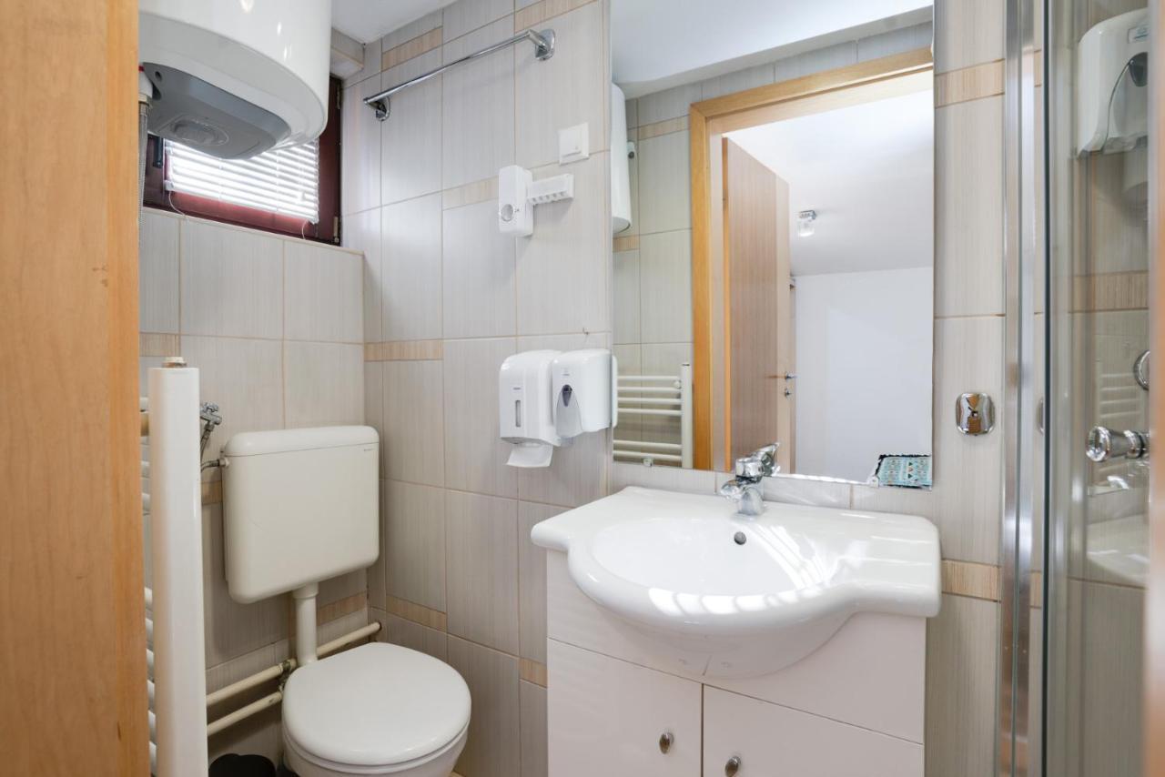 Hotel Vamos Sarajevo, B&B מראה חיצוני תמונה